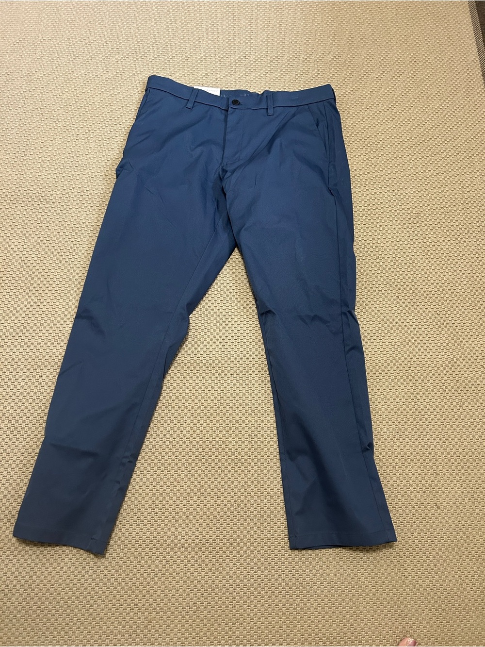 NWT Men’s Flat Front Chino Pants. 36 X 32. English Laundry Blue